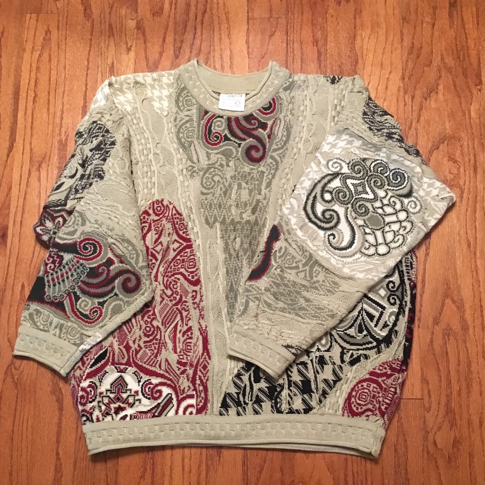 COOGI sweater